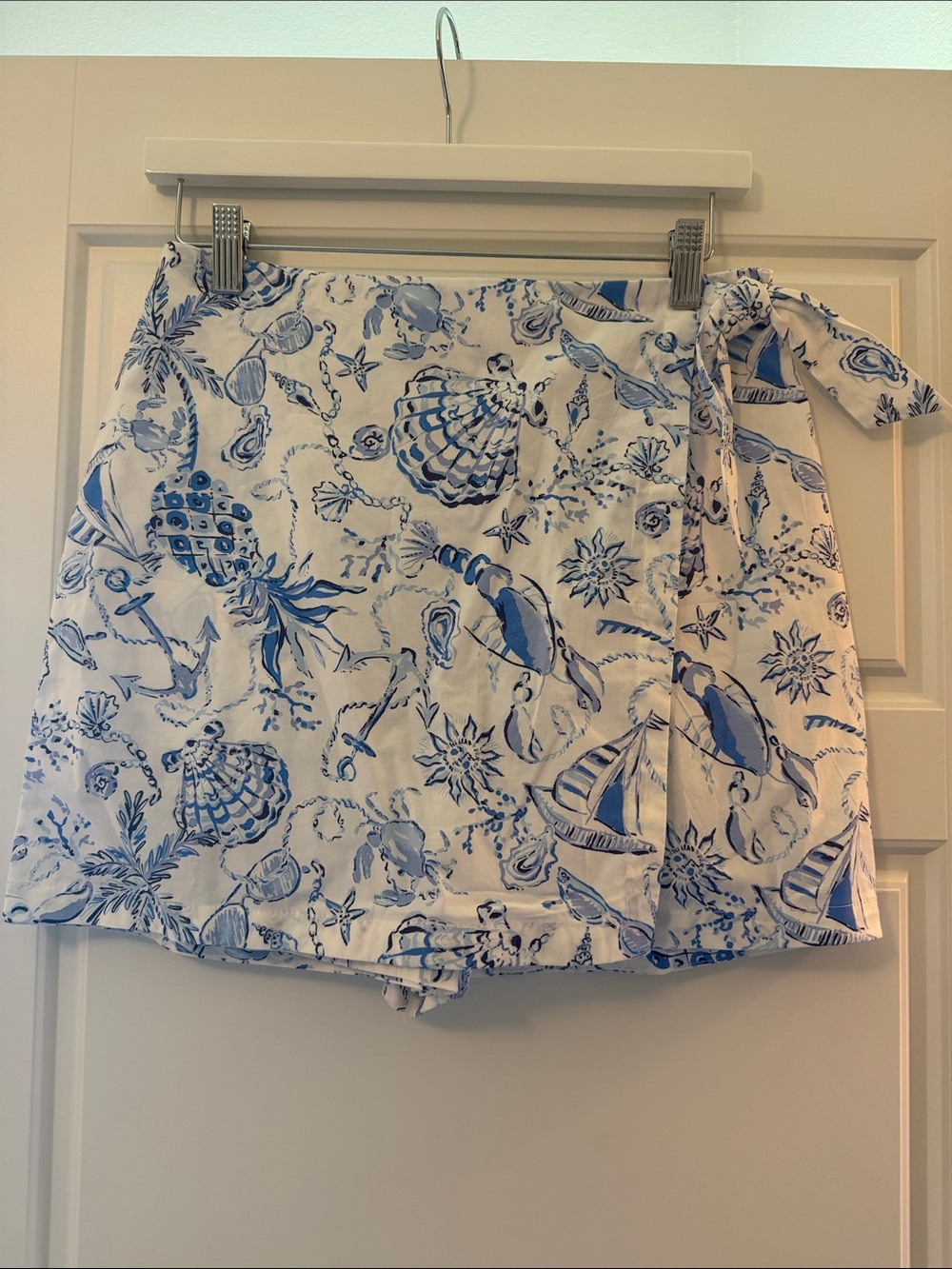 Lilly Pulitzer White & Blue Nautical Print Tie-Waist Skort
